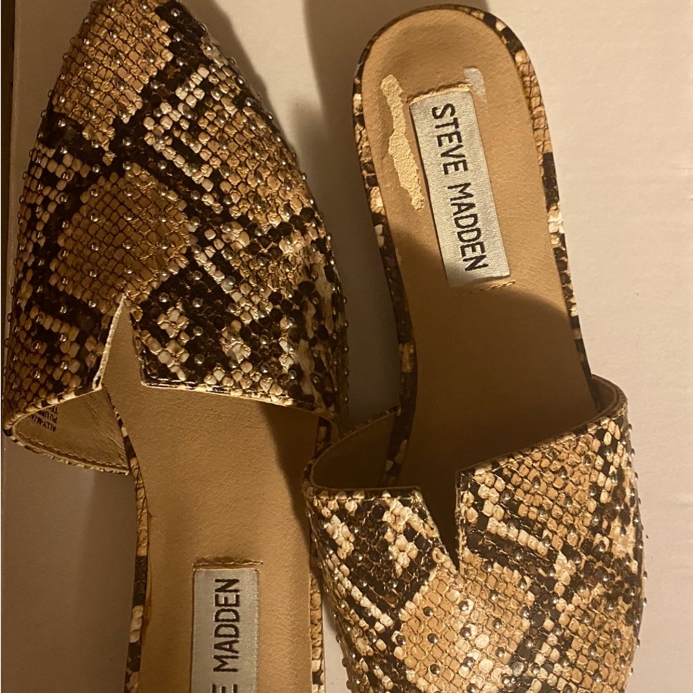 Fancy Flats